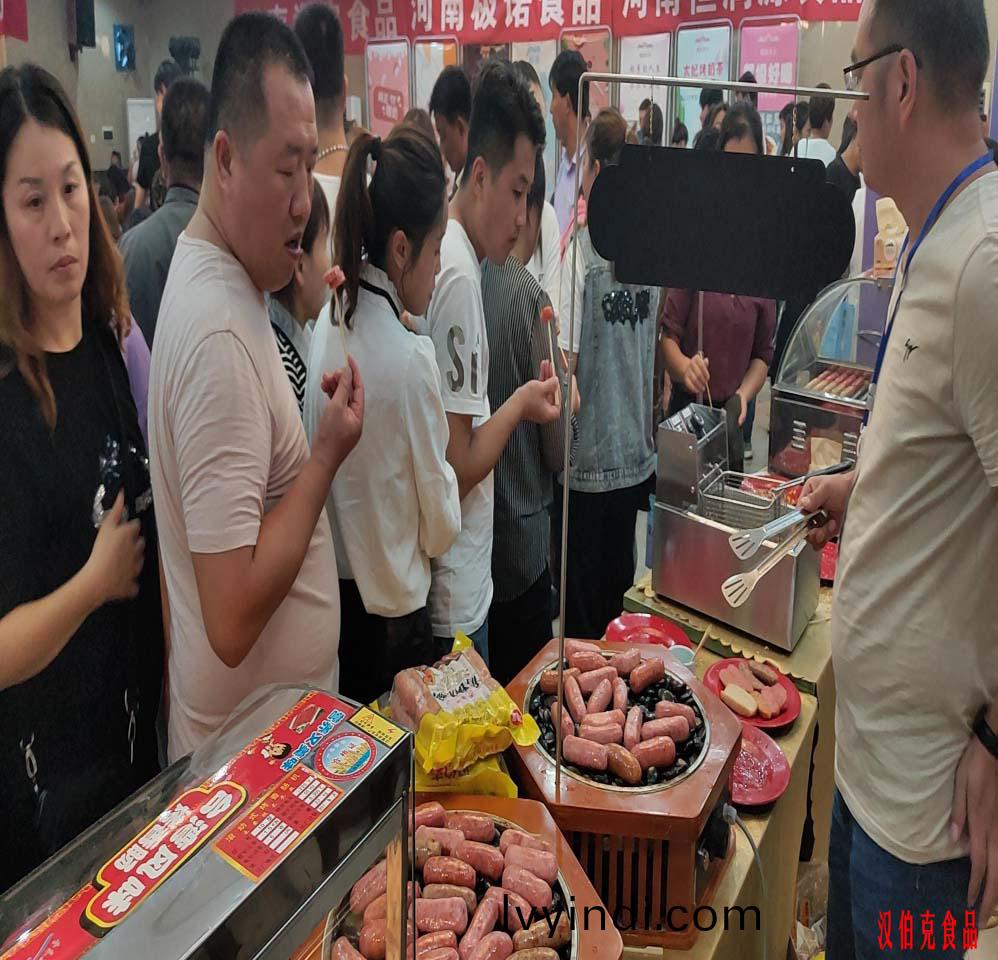 漢伯(bo)尅石鍋(guo)烤腸菏澤活動(dong)現場
